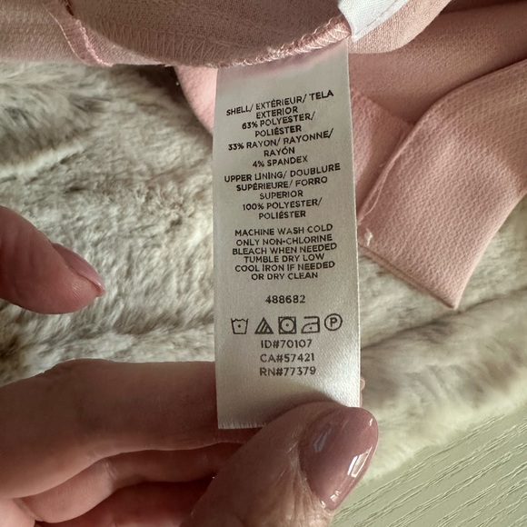 Pink Ann Taylor Dress with Scallop Detail - Picture 6 of 6